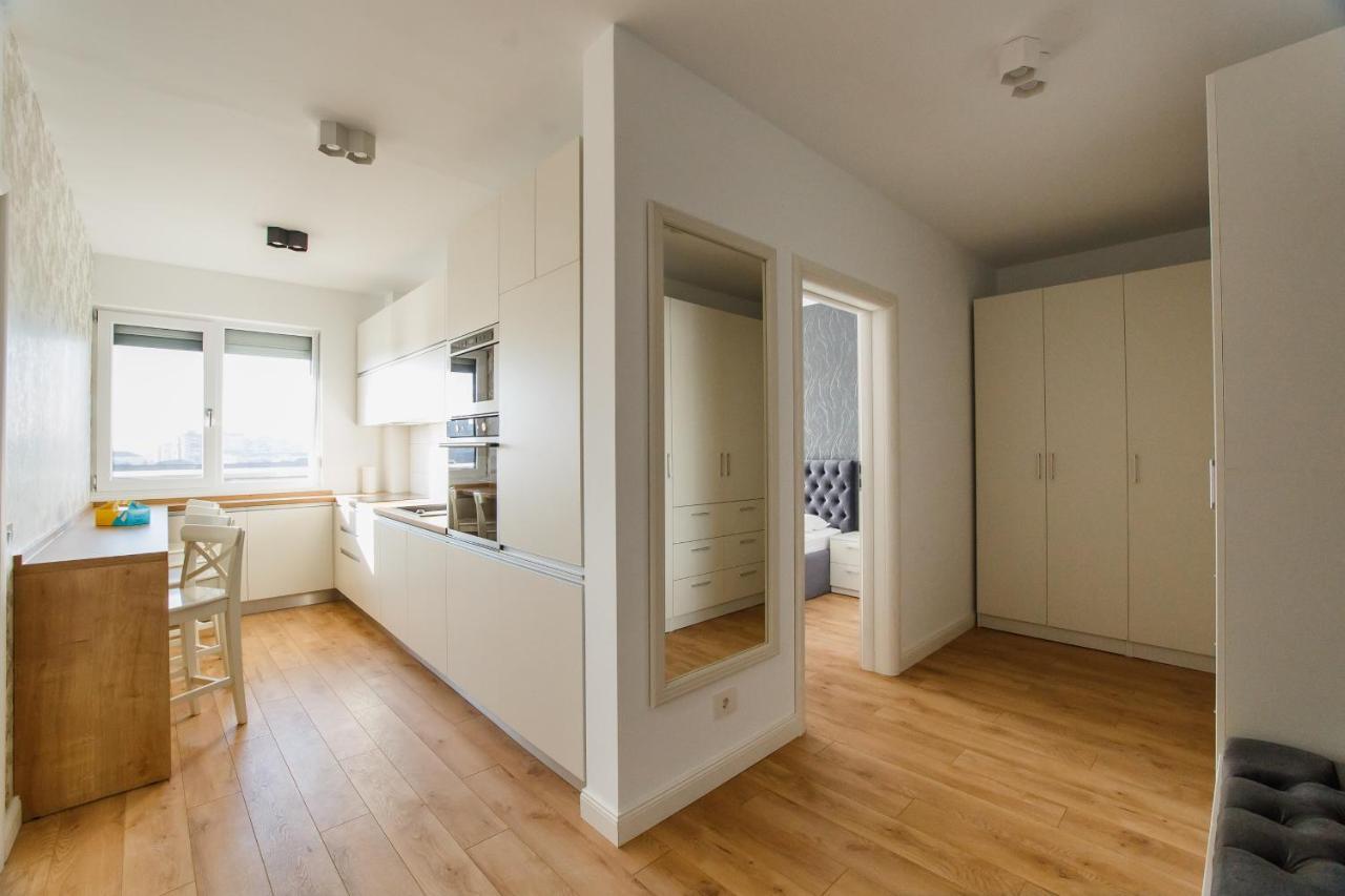 Fantastic Apartment At Prima Residence Oradea Exterior foto